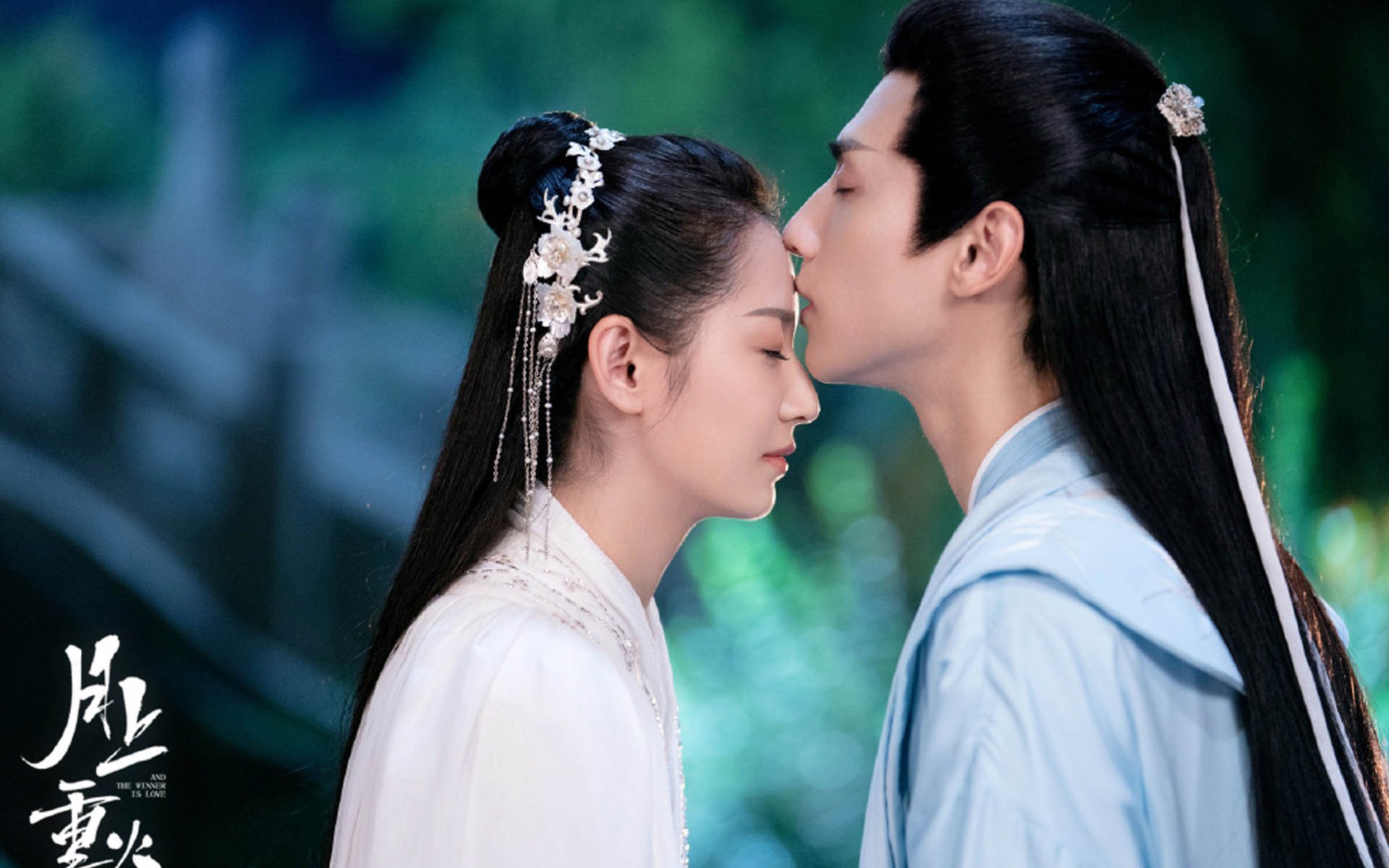 kaiyun体育综合-五大联赛是否普遍压缩边后卫助攻路线以加强防守平衡,五大联赛最好的边锋